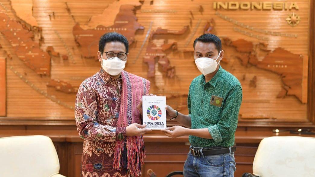 Gus Menteri dan Wabup Malaka Bahas Pengentasan Kemiskinan Berbasis SDGs Desa