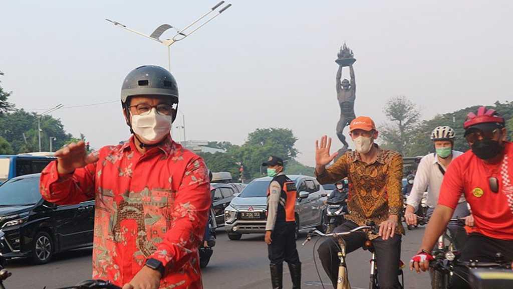 Anies Ingin Jalur Sepeda di Jakarta Tahun Ini Tambah 101 Kilometer