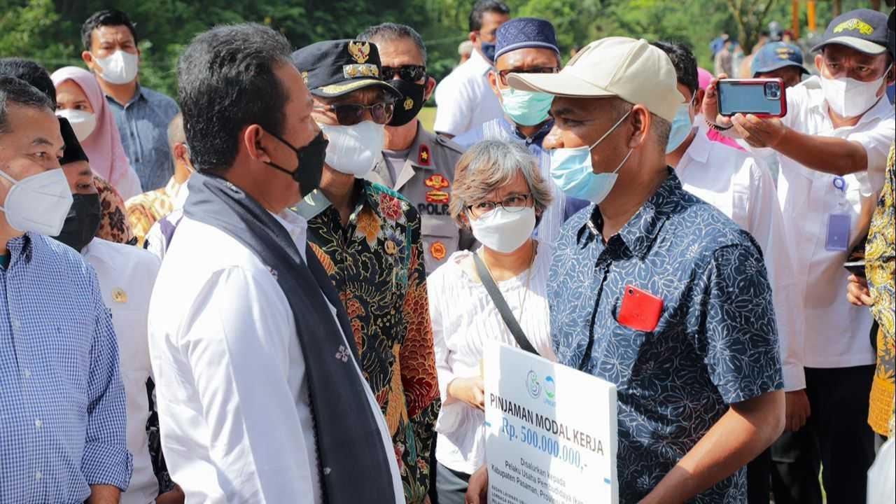 Menteri Kelautan dan Perikanan Sakti Wahyu Trenggono Pastikan Dana Bergulir LPMUKP Tepat Sasaran