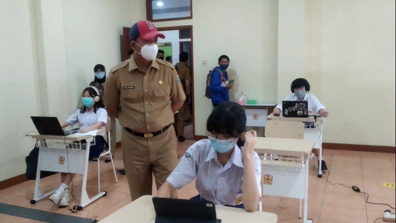 Mulai Hari Ini Pemkot Bandung Uji Coba Pembelajaran Tatap Muka Terbatas