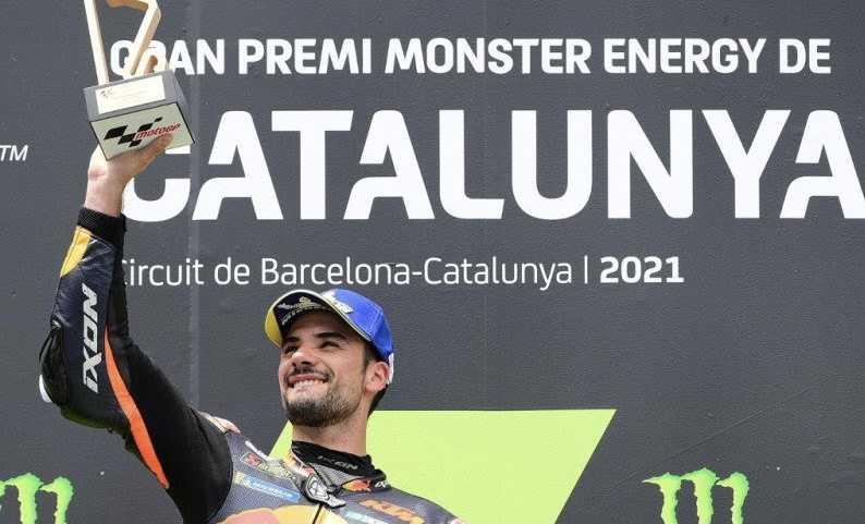 Kemenangan Brilian Oliveira di Catalunya Beri KTM Optimisme