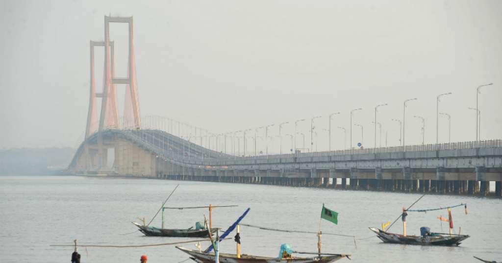 Nekat Tolak Tes Antigen, Pria Asal Madura Malah Tantang Petugas Duel di Jembatan Suramadu
