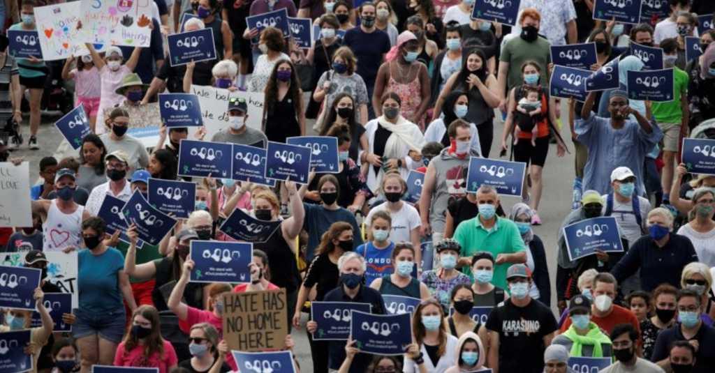 Ribuan Orang di Kanada Gelar Aksi Demo Terkait Pembunuhan Satu Keluarga Muslim