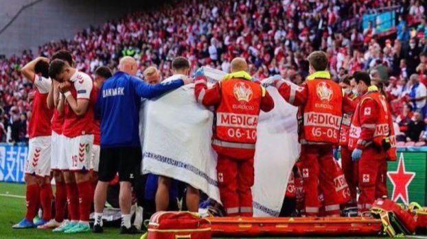 Dokter Tim Ungkapkan Penyebab Christian Eriksen Kolaps di Lapangan