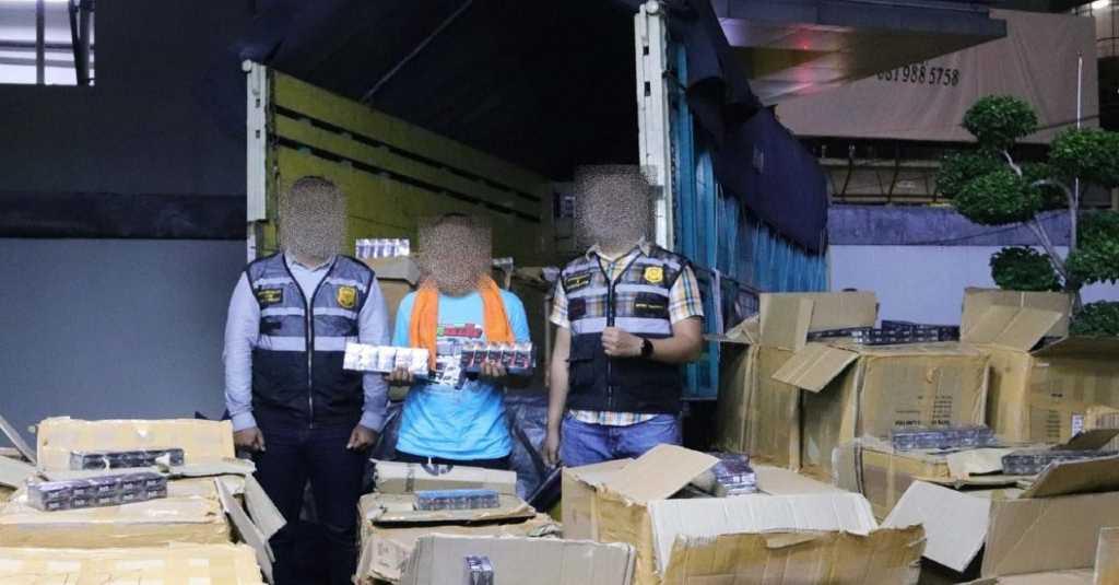 Bea Cukai Amankan 8 Juta Batang Rokok Ilegal