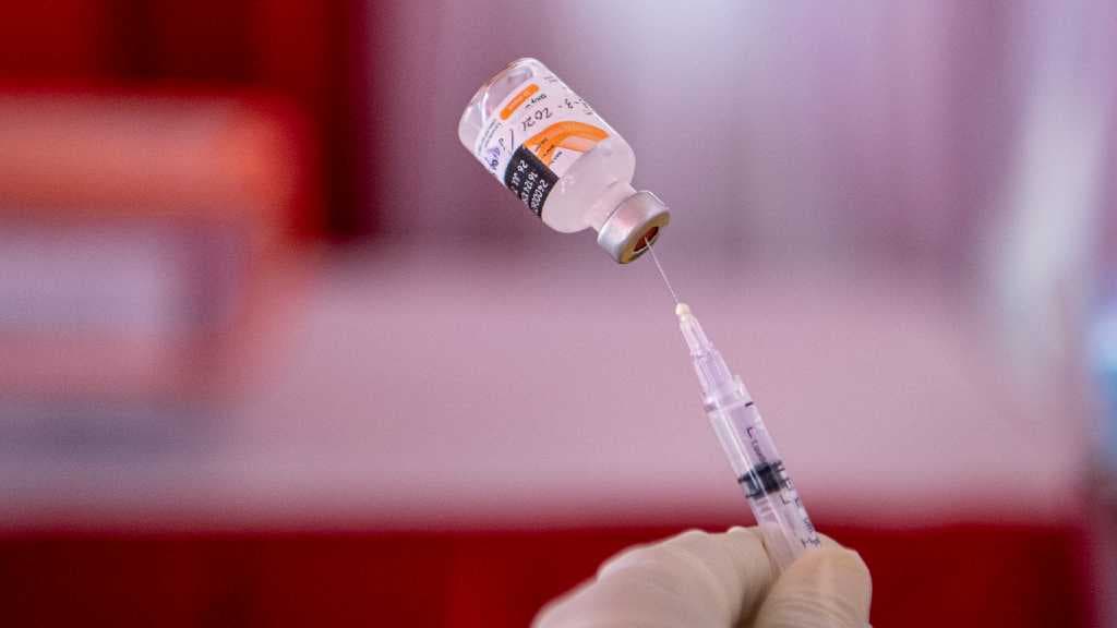 Pemerintah Pastikan Vaksin COVID-19 di Indonesia Sudah Diuji
