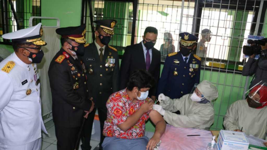 DKI Jakarta Targetkan Vaksinasi 1,3 Juta Anak Usia 12 hingga 17 Tahun