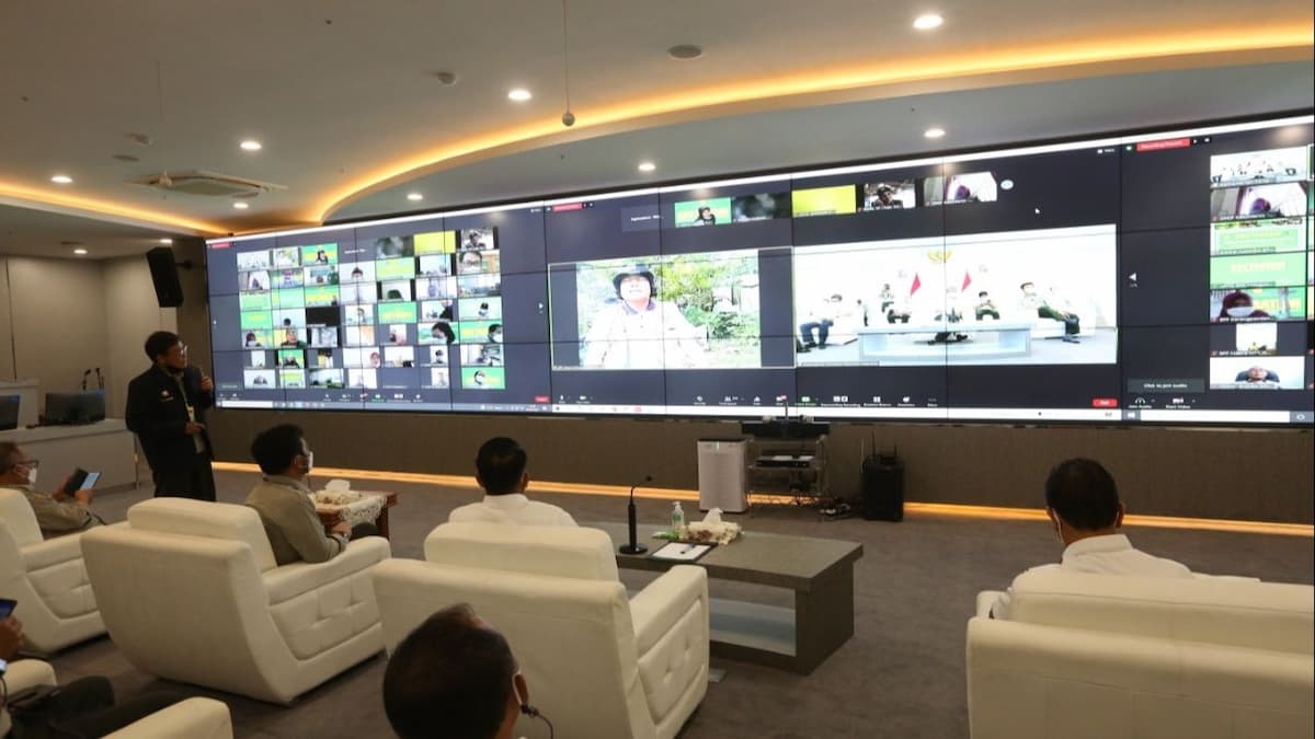 Moeldoko Kagum dan Bangga dengan Pusat Data AWR Kementan