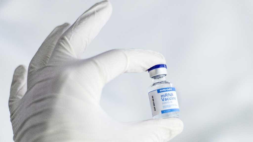 Vaksin Pertama mRNA di RI, Moderna Butuh Teknologi Penyimpanan Khusus
