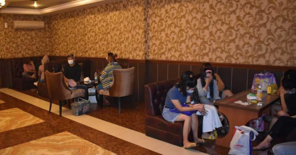 Polisi Grebek Hotel yang Masih Saja Membuka Layanan Pijat dan Spa di Tengah PPKM