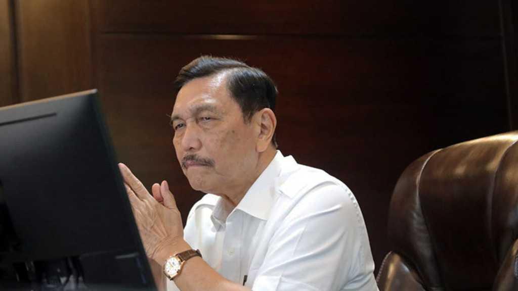 PPKM Darurat Jateng-DIY, Luhut Targetkan Mobilitas Warga Turun hingga 50 Persen