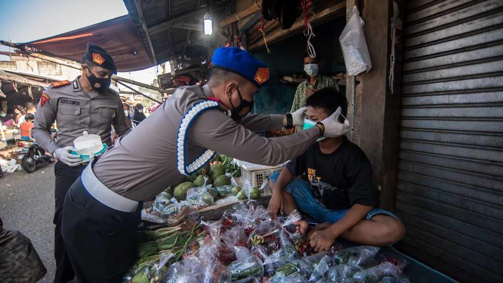 Satpam Bakal Diturunkan dalam Penegakan Prokes di Institusi