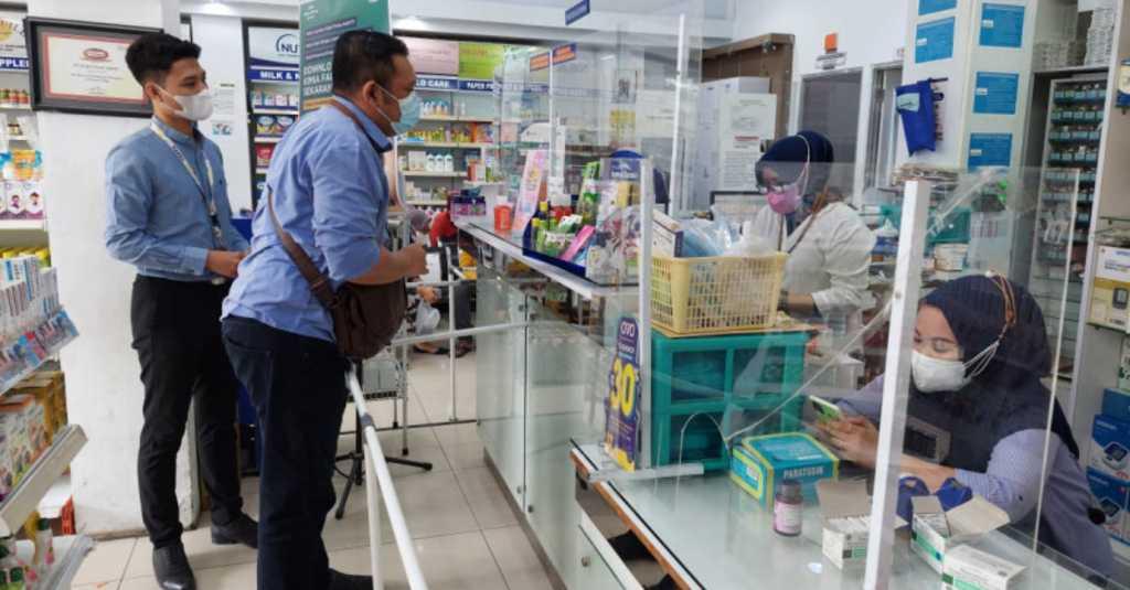 Tega Banget, Masih Ada Saja Apotek yang Jual Obat Penangan COVID-19 dengan Harga Tak Wajar di Makassar