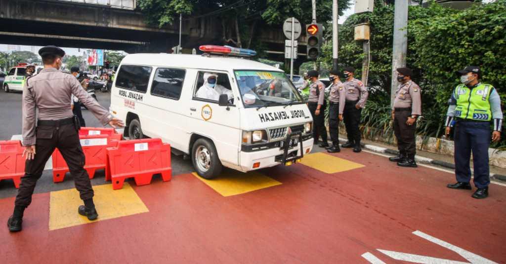 Penyekatan di Fatmawati Cegah Mobilitas dari Tangerang dan Banten