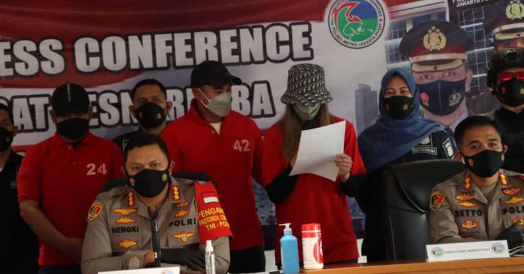 Sebut 3 Nama Ini, Nia Ramadhani Langsung Bergetar Hingga Tak Kuasa Menahan Tangis