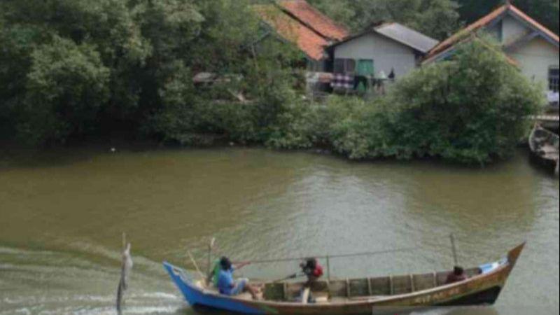 Patuhi PPKM Darurat, Satgas Bekasi Larang Mancing hingga Batasi Aktivitas Nelayan