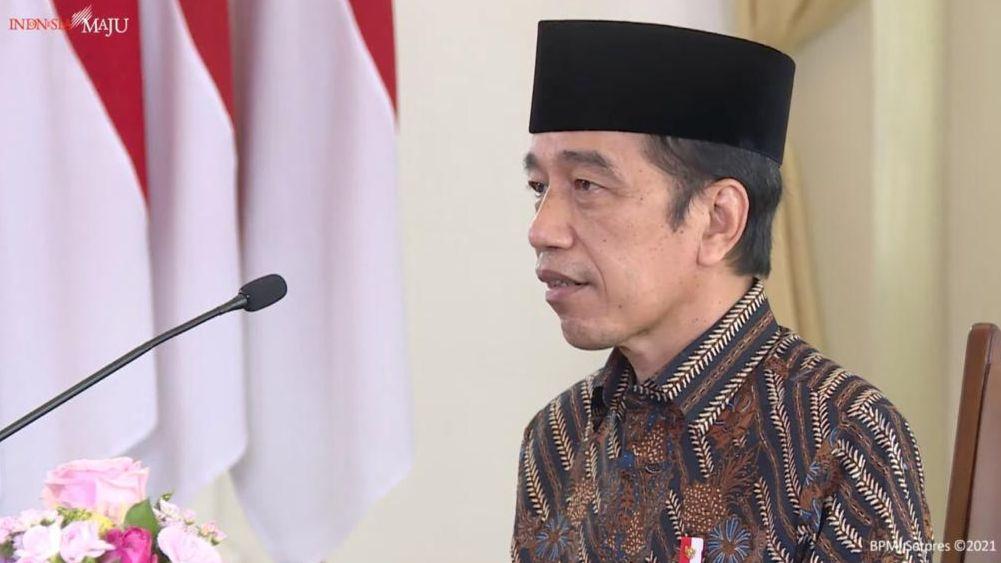 Menparekraf Hadiri #PrayFromHome Bersama Presiden Jokowi