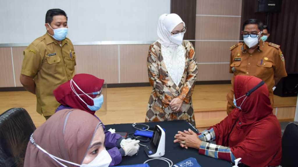 Pemkab Purwakarta Siapkan Sentra Vaksinasi Covid-19