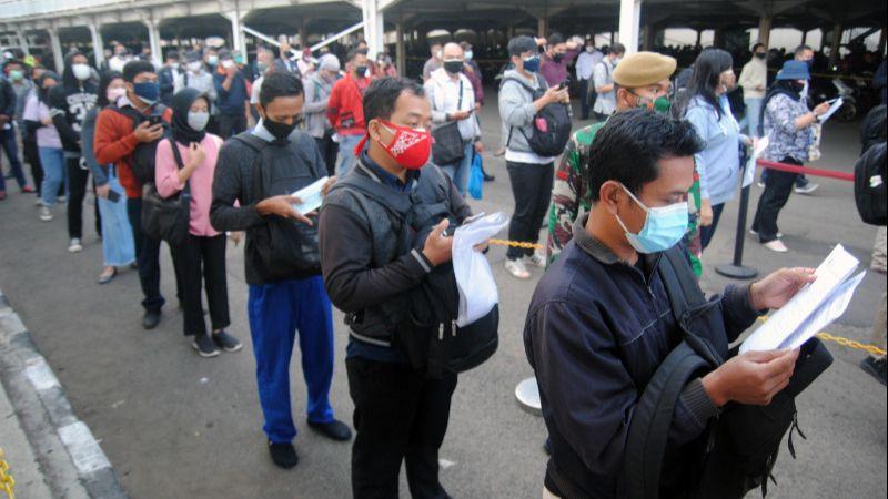Penumpang KRL Belum Banyak Menggunakan STRP