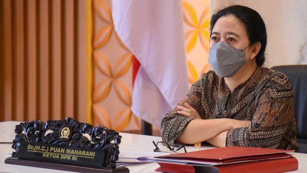 Puan Maharani: Jangan Menyalahkan Pihak yang Bekerja Keras untuk Tangani Pandemi