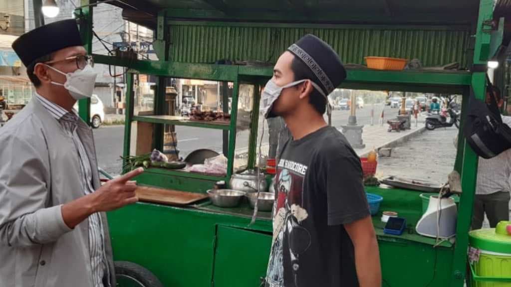 Walkot Mataram Izinkan PKL Jualan Mulai Pagi Hari: Ikhtiar Cari Nafkah tapi Tetap Prokes