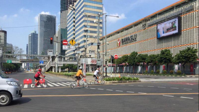 Penampakan Lengangnya Jalanan Jakarta Saat Idul Adha