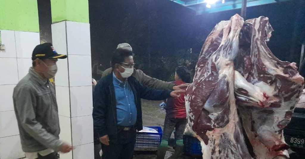 Puluhan Kilogram Organ Hewan Kurban di Jakarta Pusat Dimusnahkan karena Mengandung Cacing Hati