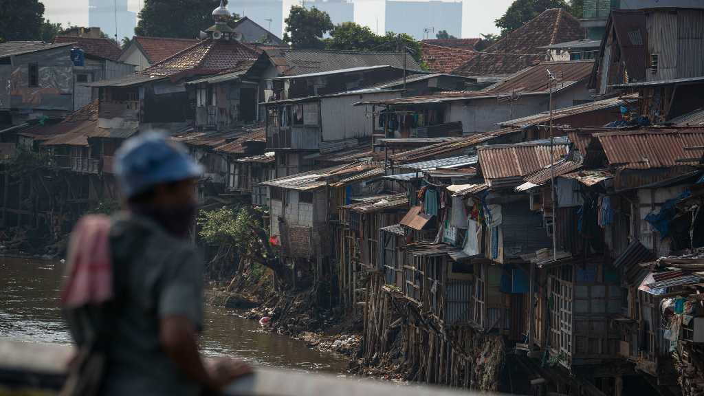 Kala Warga Miskin di Indonesia Luput dari Penanganan COVID-19: 'Pelan-pelan Kita Mati'