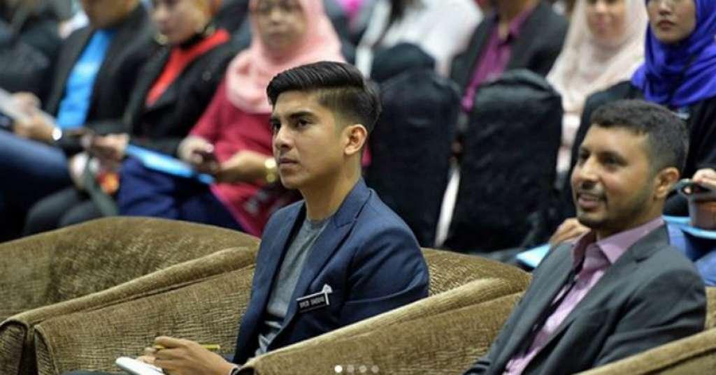 Eks Mantan Menteri Termuda Malaysia Didakwa Korupsi