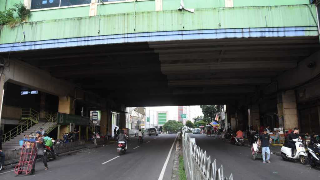 Hari Pertama Perpanjangan PPKM, Pasar Tanah Abang Kembali Dibuka hingga Pukul 15.00