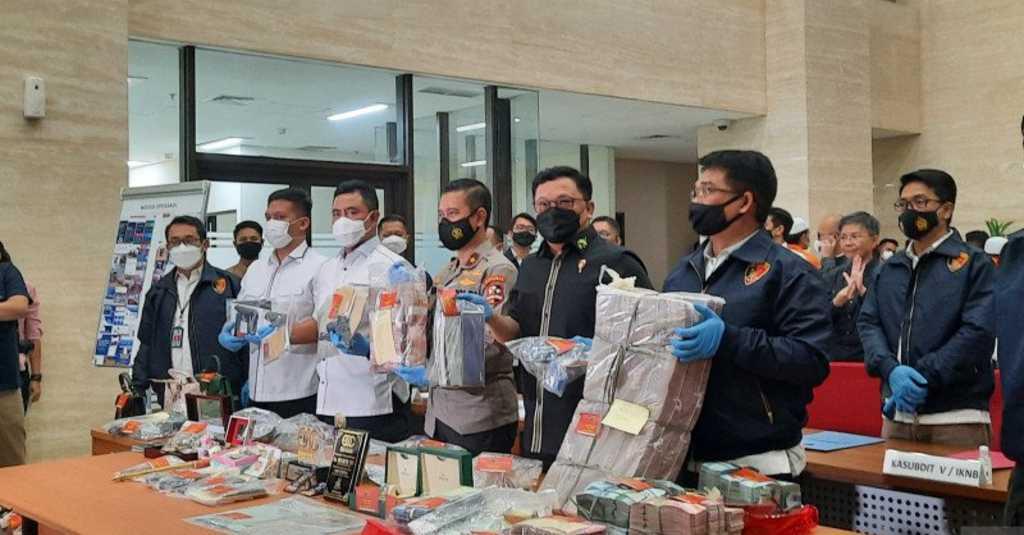 Polri Tangani 33 Kasus Penimbunan Obat COVID-19, Tabung Oksigen dan Penjualan Obat di atas HET
