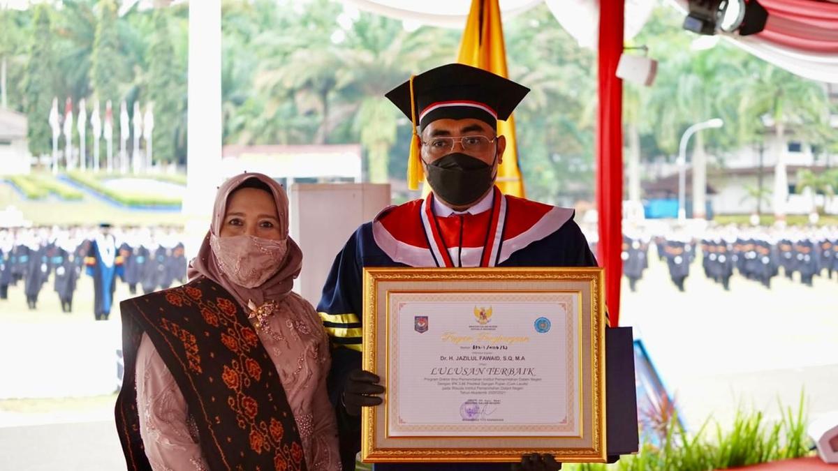 Wakil Ketua MPR Jazilul Fawaid Jadi Wisudawan Terbaik Program Doktor IPDN 2021