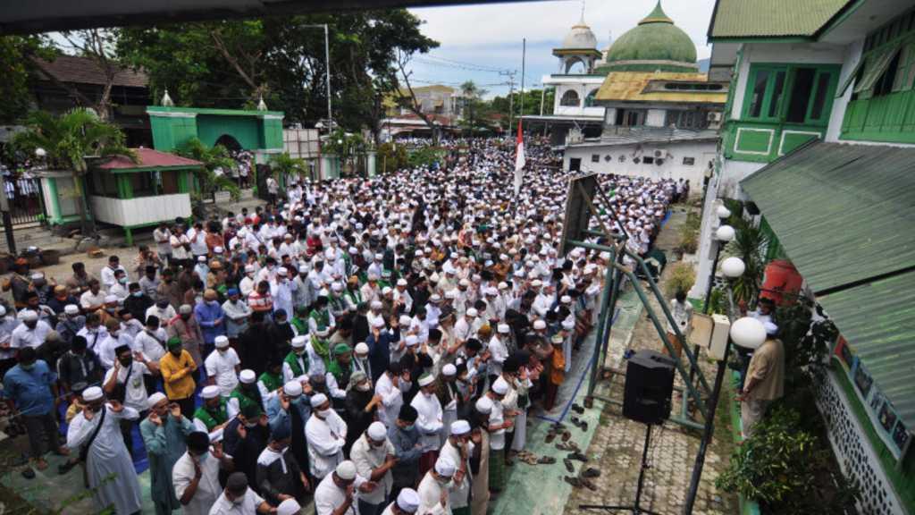 Habib Saggaf Tutup Usia, Wali Kota Palu Minta Seluruh Warga Pasang Bendera Setengah Tiang