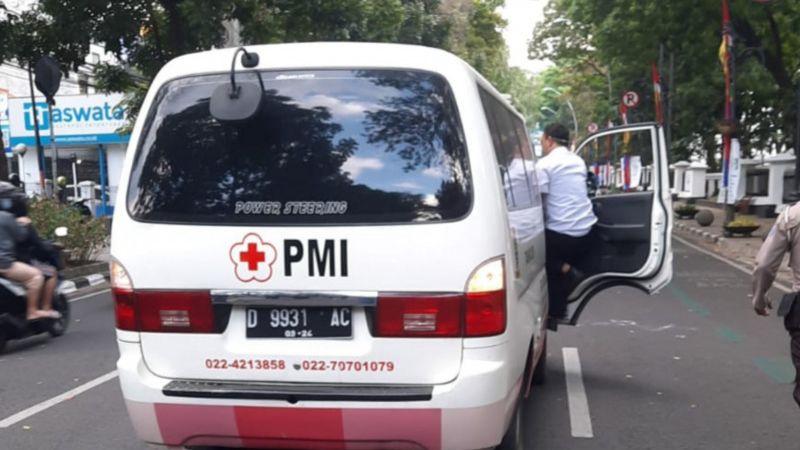 Seorang Pria Coba Bunuh Diri Depan Kantor Walkot Bandung, Diduga Seorang Tokoh Penting