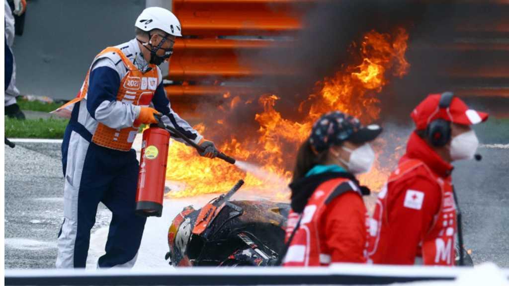 Crash Pedrosa dan Savadori hingga Motor Terbakar, Grand Prix Styria Terhenti Sementara