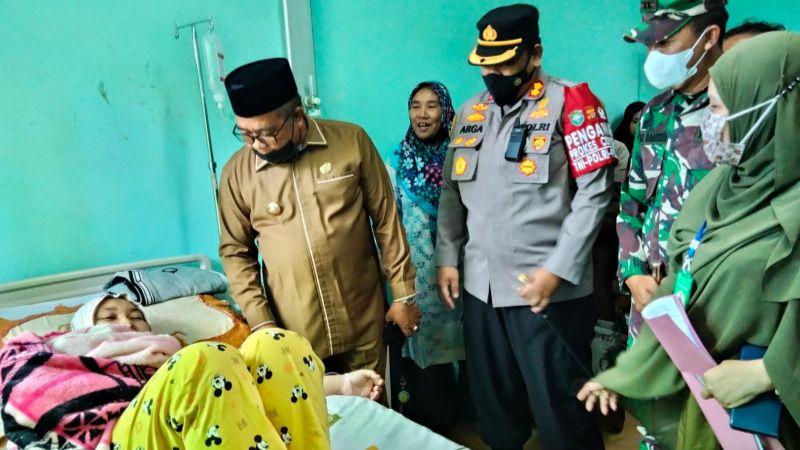 Bupati: Mahasiswi Lumpuh di Aceh Barat Tidak Terkait Vaksin COVID-19