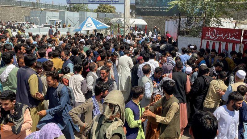 Landasan Pacu Dikosongkan, Evakuasi Warga Asing dari Afghanistan Dilanjutkan