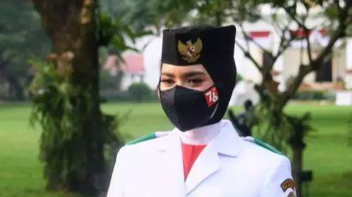 Melihat Ardelia Muthia Zahwa, Gadis Cantik Kebanggaan Sumut yang Jadi Pembawa Baki pada Upacara HUT RI di Istana Merdeka