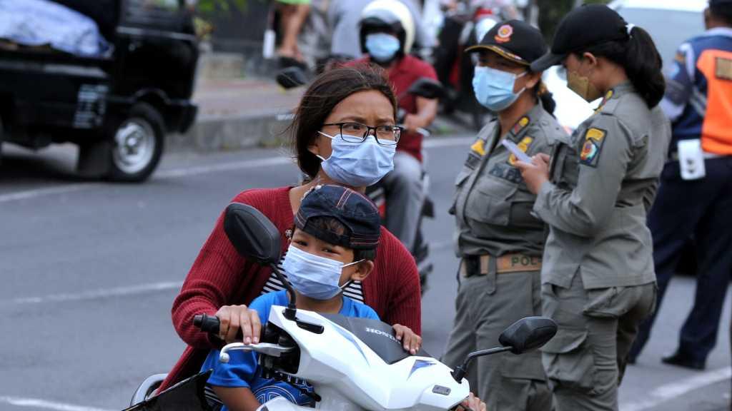 Kabar Baik! Pemerintah Sebut Berkat PPKM Kasus Harian COVID-19 Menurun, Khususnya di DKI hingga Sumbar