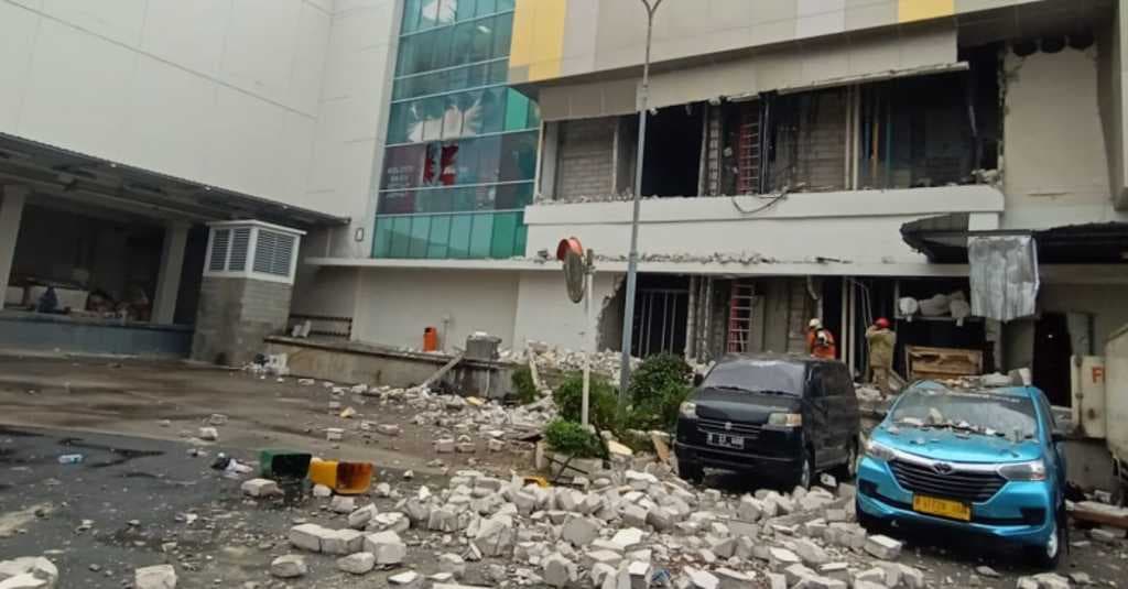 Ledakan di Margo City Depok Memakan 4 Orang Korban Luka-luka
