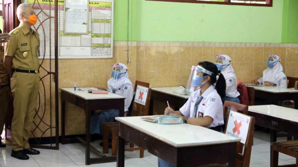 Catat! Ganjar Bolehkan Sekolah Tatap Muka tapi Sebatas Uji Coba dan Harus Punya Izin