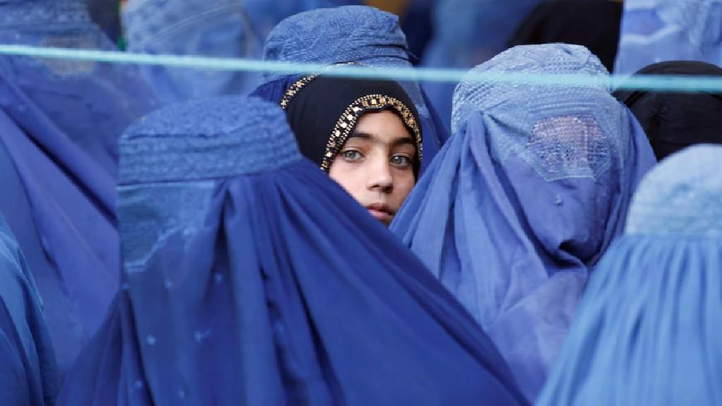 Bagaimana Hak Perempuan Afghanistan di Bawah Kuasa Taliban?