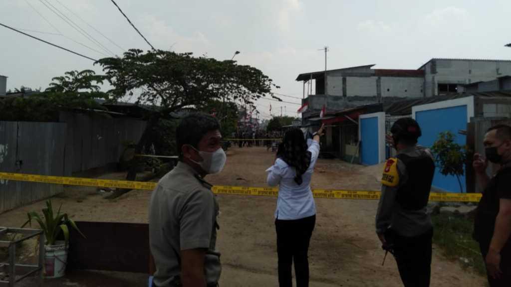 Tim Gegana Periksa Benda Diduga Bom Rakitan di Bekasi, Ada Kabel hingga Layar LCD di Bagian Luarnya