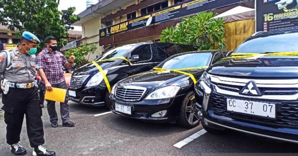 Oknum Dokter Diamankan Polisi Terkait Pemakaian Pelat Nomor Konsulat Rusia Palsu, Motifnya Bikin Geleng-Geleng Kepala