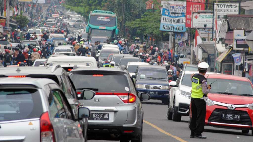 Catat! Polisi Siapkan 7 Titik Pemeriksaan Ganjil Genap Jalur Puncak, Mana Saja?