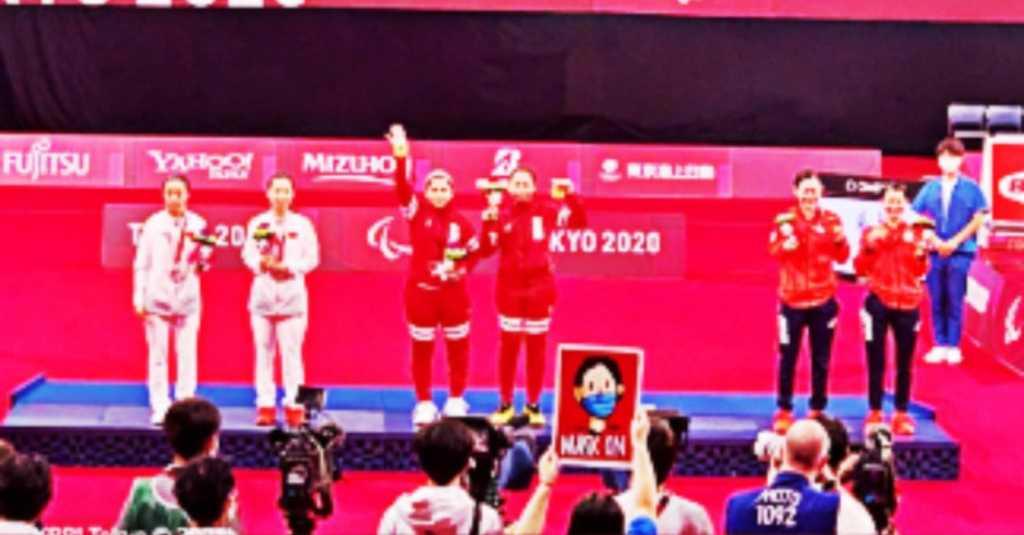 Presiden Sambut Gembira Perolehan Medali Emas Pasangan Parabadminton Ganda Putri Leani Ratri Oktila/Khalimatus Sadiyah di Paralimpiade Tokyo 2020