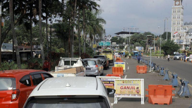 Ganjil-Genap di Puncak Berhasil Reduksi 3.602 Kendaraan Menuju Bogor