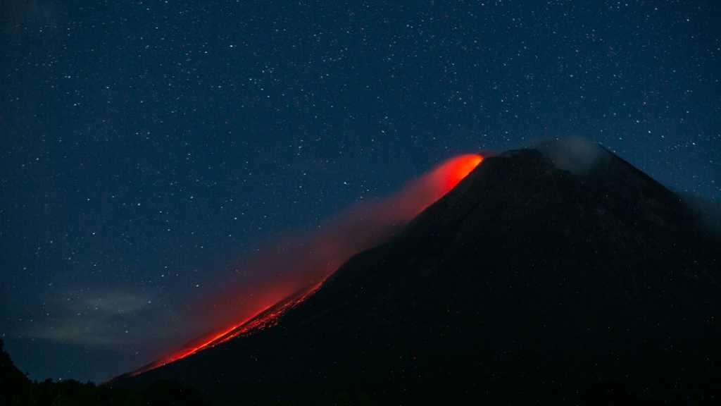 Dalam 6 Jam, Gunung Merapi Luncurkan Guguran Lava Pijar 19 Kali