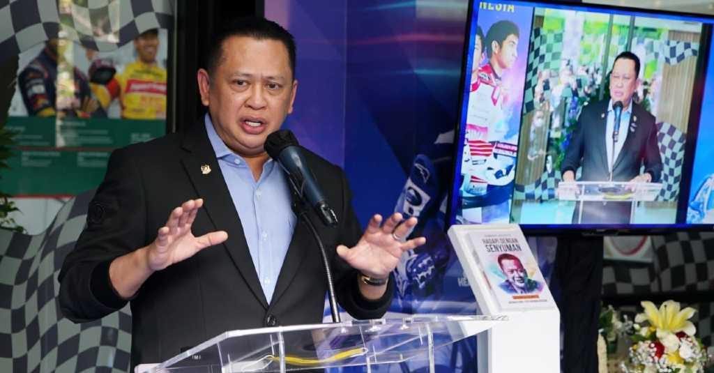 Bamsoet Luncurkan Buku Baru Ke-22 Hadapi dengan Senyuman