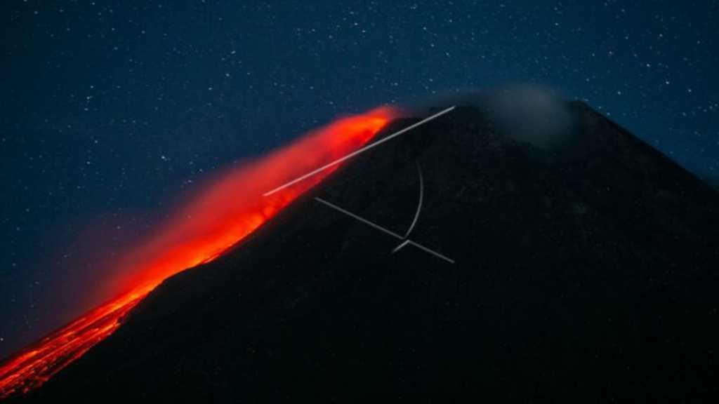Gunung Merapi Gugurkan Lava Pijar 11 Kali dalam 6 Jam, Status Masih Siaga
